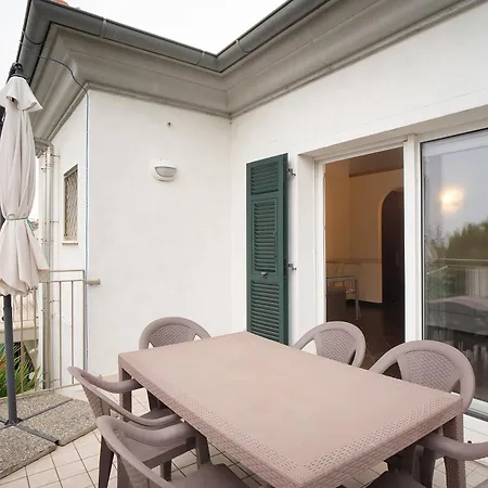 Trilocale Con Piscina Vista Mare Apartment Diano Castello
